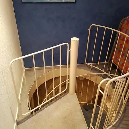 Corneliusstrasse Apartment